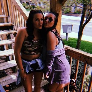 Meet your Posher, Kay